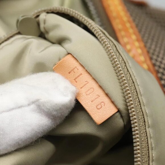 LOUIS VUITTON Damier Geant Trousse Albatross Clutch Bag Khaki - Picture 15 of 16